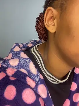 Abby 108 online show from November 2025 09:37:02 PM