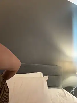 cherrycuteasian online show from May 2026 05:37:02 AM