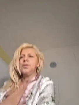 milfevapeccato online show from November 2025 01:43:02 AM