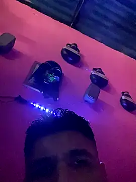 Snapshot of RandalHot chatting on October 2025 01:23:02 PM RandalHot online show from October 2025 01:23:02 PM