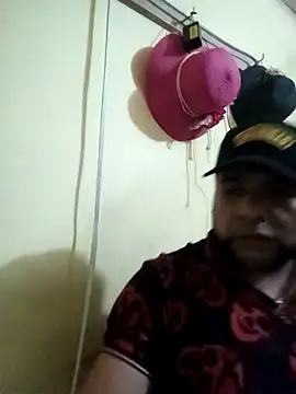 Snapshot of RandalHot chatting on November 2025 08:26:01 AM RandalHot online show from November 2025 08:26:01 AM