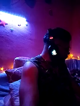 Snapshot of RandalHot chatting on November 2025 07:11:02 AM RandalHot online show from November 2025 07:11:02 AM