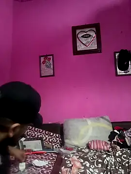 Snapshot of RandalHot chatting on December 2025 04:39:02 AM RandalHot online show from December 2025 04:39:02 AM