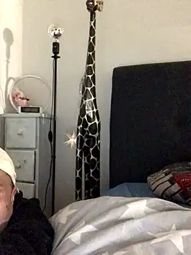 Snapshot of radeczek001 chatting on October 2025 01:06:01 AM radeczek001 online show from October 2025 01:06:01 AM