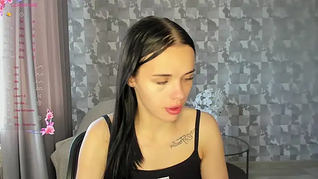 Snapshot of Kseni_a chatting on July 2026 01:17:02 PM Kseni a online show from July 2026 01:17:02 PM