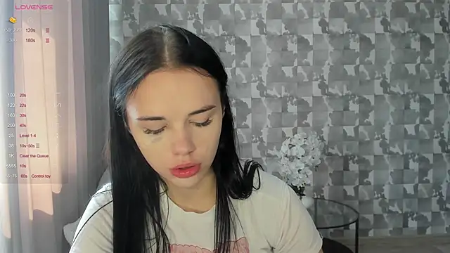 Snapshot of Kseni_a chatting on June 2026 07:08:02 AM Kseni a online show from June 2026 07:08:02 AM