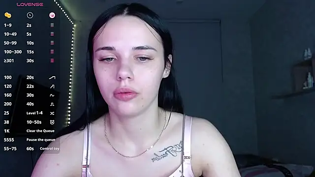 Kseni a online show from May 2026 02:35:02 PM