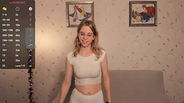 JoanBaggott online show from November 2025 07:36:01 PM