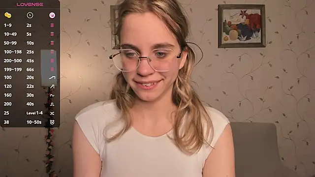 JoanBaggott online show from December 2025 08:32:02 PM