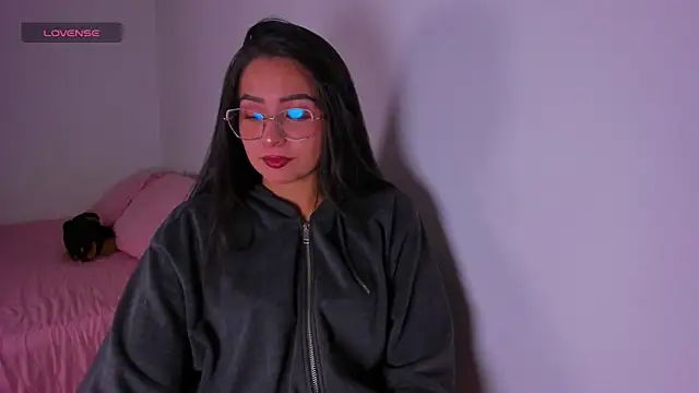 latingabby online show from March 2026 08:09:01 PM