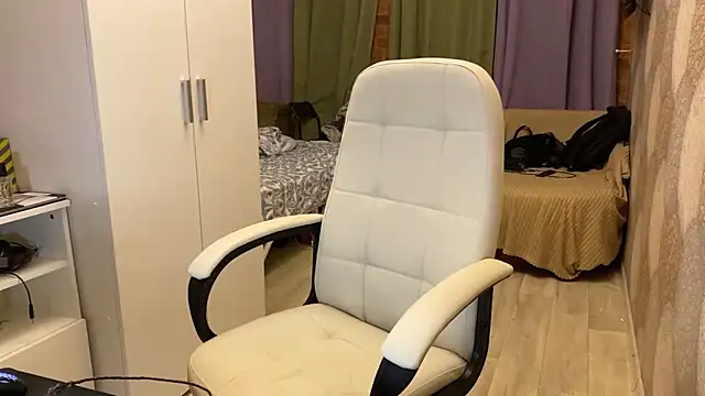 eleganc3 online show from March 2026 09:27:02 PM