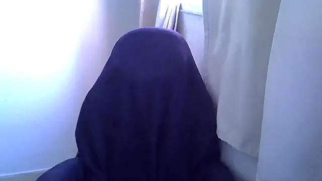 Blue Liz online show from October 2025 06:31:02 PM