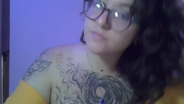 Blue Liz online show from September 2025 03:11:01 PM