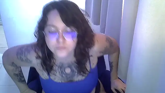 Blue Liz online show from October 2025 05:24:01 PM