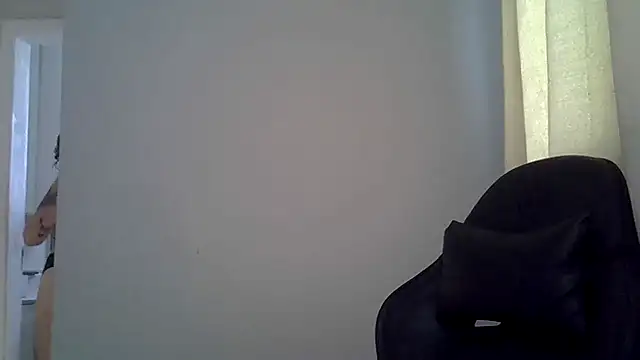 Blue Liz online show from September 2025 02:42:01 PM