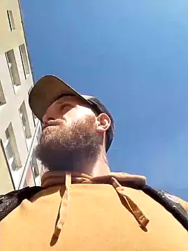 sajmon233 online show from April 2026 09:16:01 AM