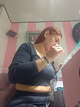 sandy y online show from November 2025 05:38:02 PM