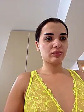 NaughtyChloe online show from September 2025 04:11:01 AM