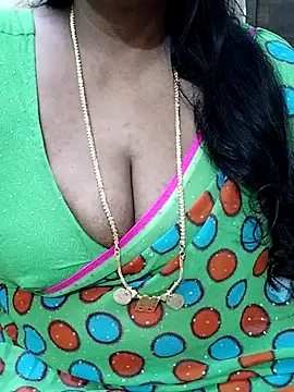 Snapshot of shobini chatting on October 2025 03:35:01 PM shobini online show from October 2025 03:35:01 PM