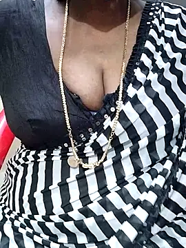 Snapshot of shobini chatting on November 2025 02:50:01 PM shobini online show from November 2025 02:50:01 PM