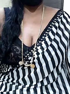 Snapshot of shobini chatting on December 2025 04:16:01 PM shobini online show from December 2025 04:16:01 PM