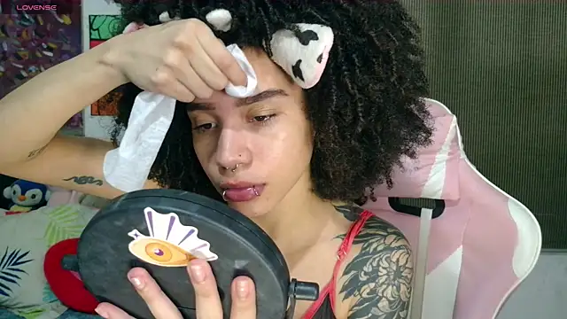 bettyboo2801 online show from June 2026 03:48:02 AM
