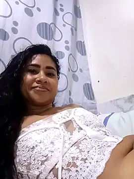 PERLA BLACK  online show from October 2025 10:50:02 AM