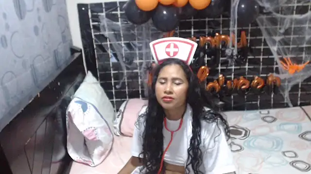 PERLA BLACK  online show from October 2025 07:49:02 AM