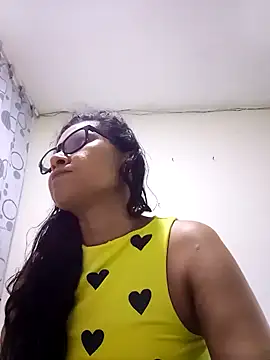 PERLA BLACK  online show from October 2025 03:39:01 AM