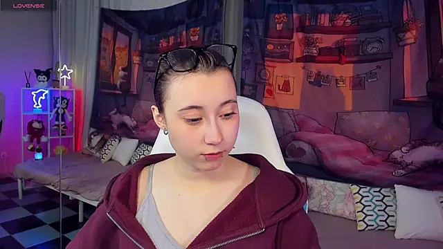 ClaraParks online show from December 2025 10:26:02 PM