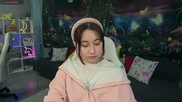 ClaraParks online show from February 2026 08:26:01 PM