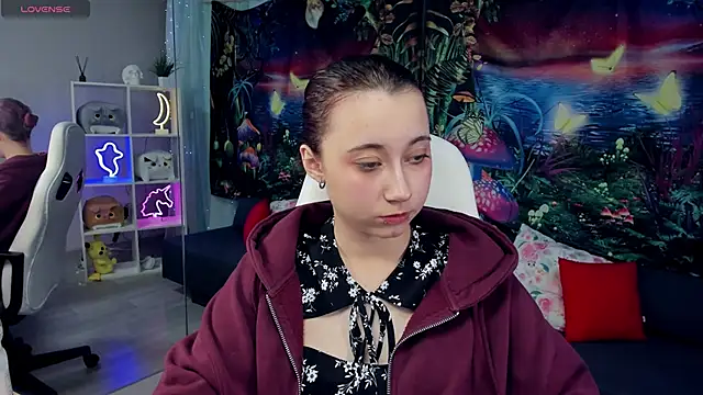 ClaraParks online show from December 2025 08:21:01 PM