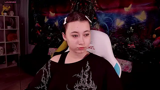 ClaraParks online show from March 2026 07:34:02 PM