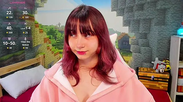 ClaraParks online show from November 2025 07:03:02 PM