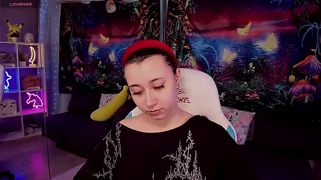 ClaraParks online show from March 2026 02:04:02 AM