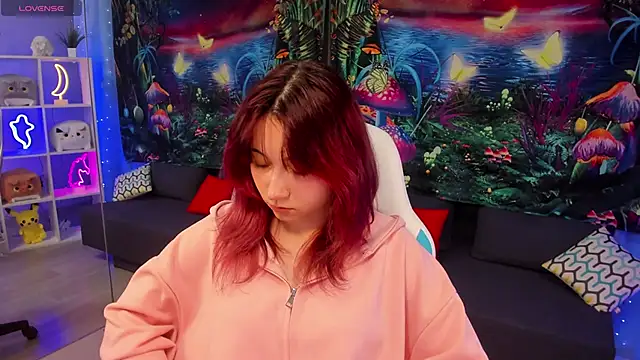 ClaraParks online show from November 2025 07:14:02 PM