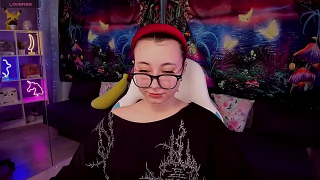 ClaraParks online show from March 2026 07:08:02 PM