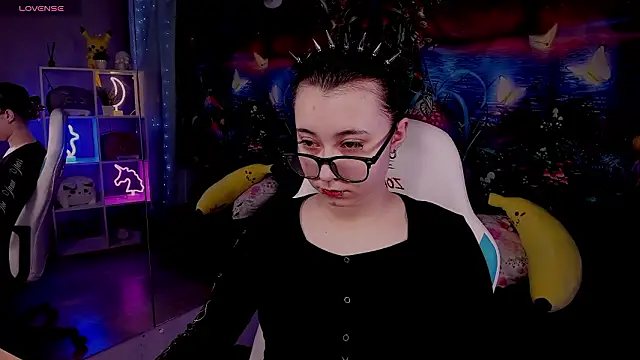 ClaraParks online show from March 2026 07:42:01 PM