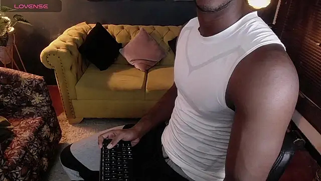 blackbignude online show from January 2026 01:31:02 AM