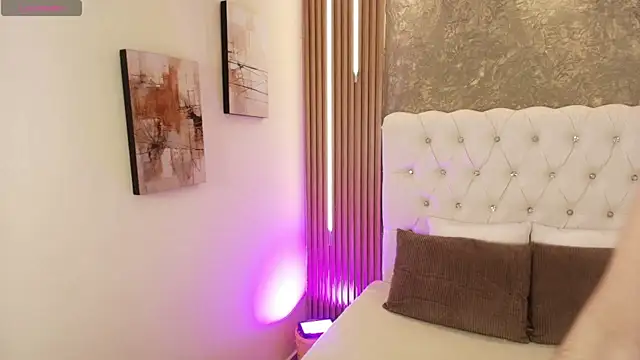 Dulcey  online show from March 2026 11:32:01 PM