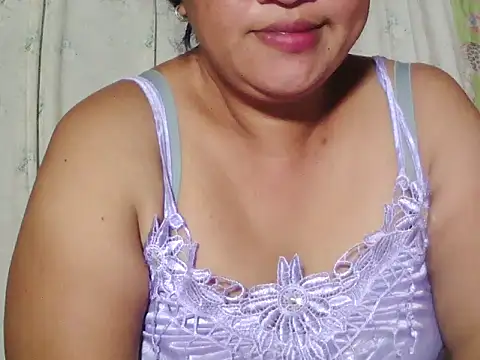 hotolivia34 online show from October 2025 06:58:02 AM