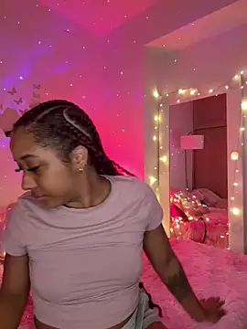  Zahara  online show from May 2026 11:03:01 PM