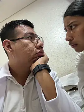 Snapshot of Daliz chatting on September 2025 12:32:01 AM Daliz online show from September 2025 12:32:01 AM