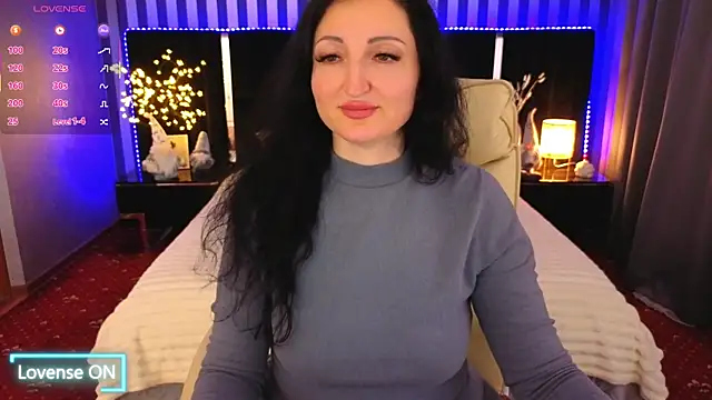 MissRossi online show from December 2025 08:01:01 PM