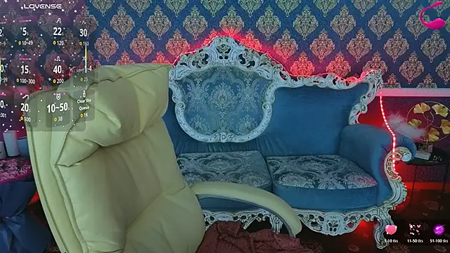 MissRossi online show from April 2026 06:58:01 PM