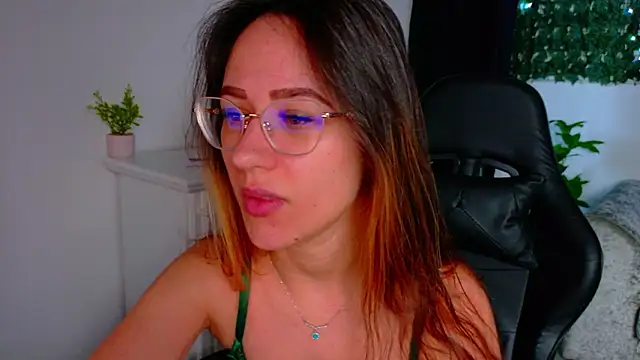 EvaBllake online show from February 2026 06:22:01 AM