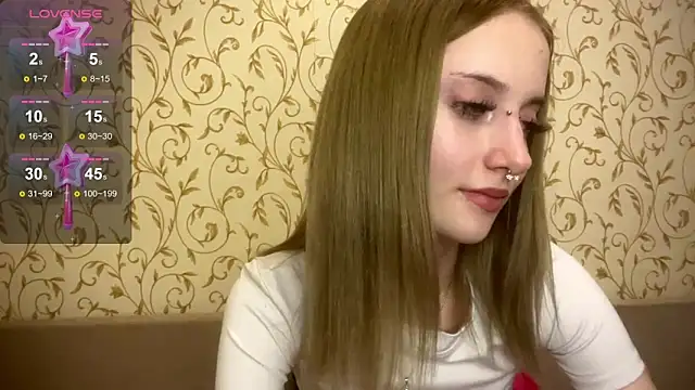 kittywithu online show from September 2025 04:58:01 PM