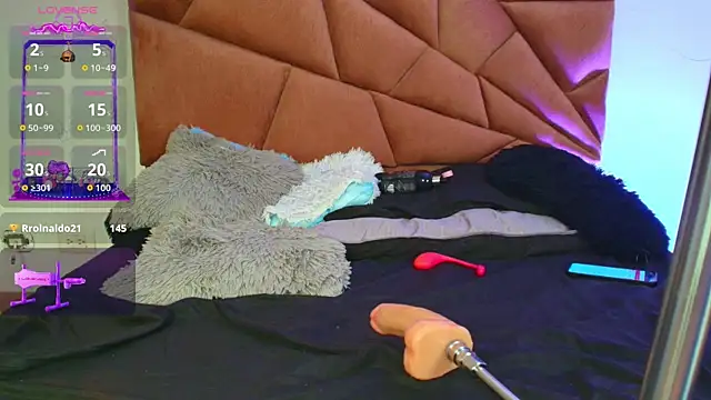 sebas palacioo online show from September 2025 05:06:02 AM