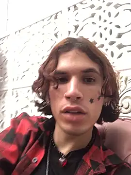 danny rios20 online show from November 2025 06:44:01 PM