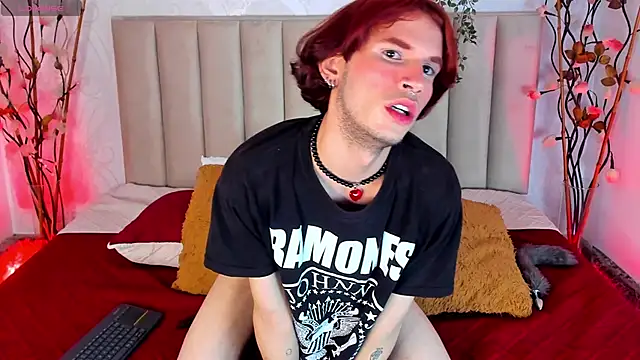 danny rios20 online show from December 2025 01:10:02 PM